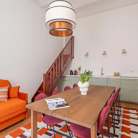 Daplace - Serenella Apartment